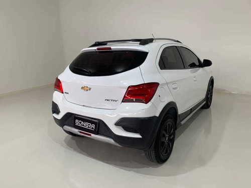 Imagem 15 de 15 de Chevrolet Onix Hatch Activ 1.4 8v Flex 5p Mec 2019