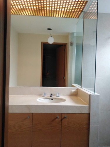 Departamento En Renta Con Terrazas, A Unos Metros De Palmas, Lomas De Chapultepec