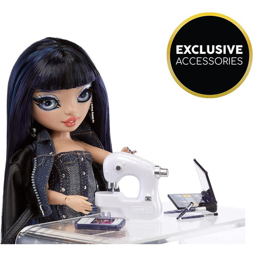 Rainbow High Muñeca Kim Nguyen Core S5