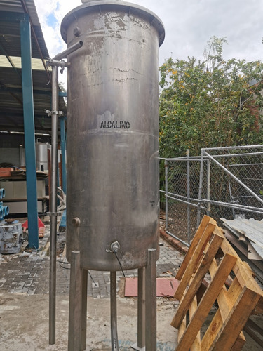 Tanque Reactor Acero Inoxidable 850 Litros (Usado)