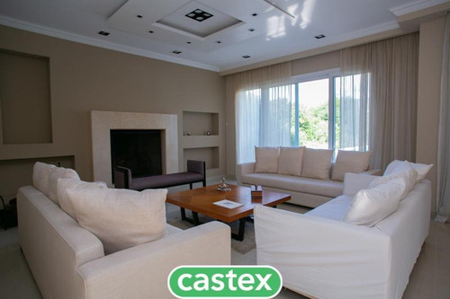 Imagen 7 de 30 de Magnífica Casa De 5 Dormitorios En Venta En La Lomada De Pilar
