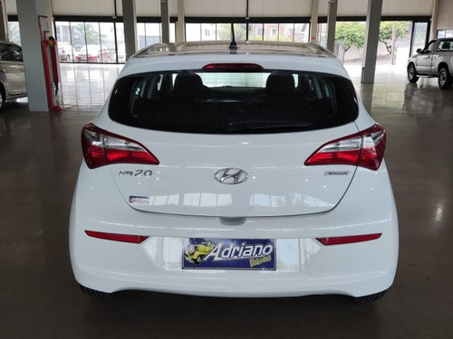 Hyundai HB20 HB20 1.6 COMFORT PLUS 16V FLEX 4P AUTOMÁTICO
