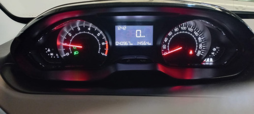 Imagen 17 de 25 de Peugeot 2008