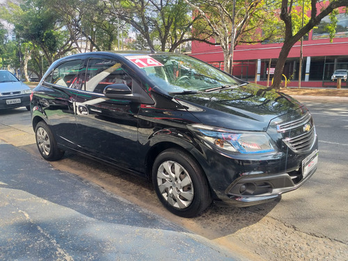 Chevrolet Onix Onix Hatch LT 1.4 8V FlexPower 5p Mec