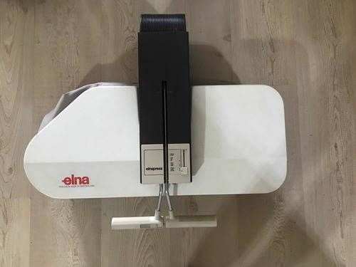 Plancha A Vapor Elnapress. (Usado)