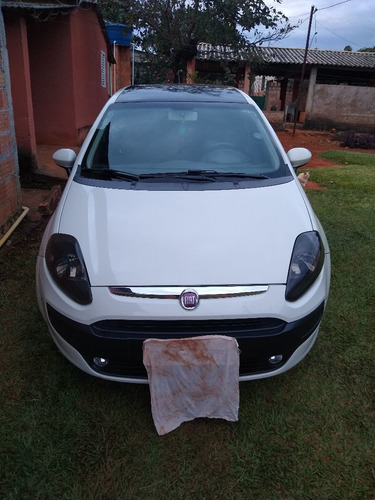 Imagem 8 de 9 de Fiat Punto 2014 1.4 Attractive Flex 5p