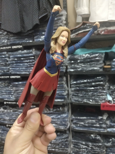 Dc Supergirl / Melissa Benoist, Multiverse, Doomsday Wave!! (Usado)