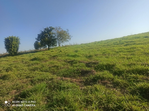 Ig Terrenos Bem Localizados Em Guararema
