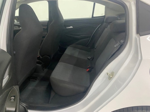 Imagen 10 de 10 de Chevrolet Onix Ls 2021