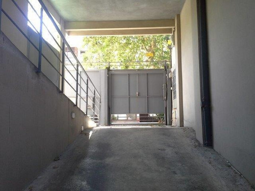 Imagen 2 de 4 de Cochera En Venta San Isidro