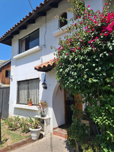 Encantadora Casa En La Reina A Pasos Metro Principe De Gales
