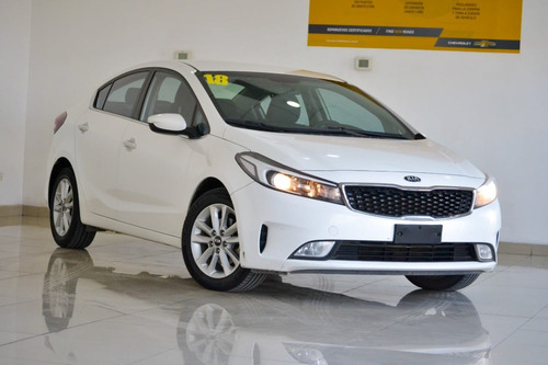 Imagen 3 de 10 de Kia Forte Lx 2018