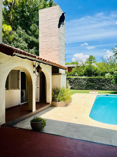 Venta Casa Quinta Pileta Casa Huéspedes La Martona