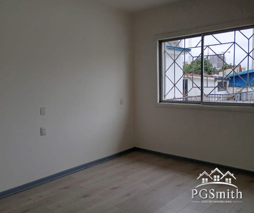 Céntrico Local Comercial En Arriendo (83999)