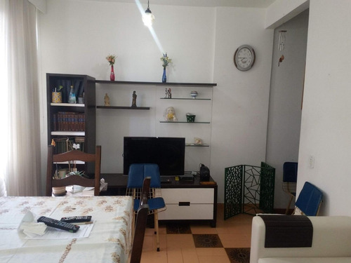 Imagem 3 de 14 de Apto Copacabana | 2 Quartos | 86 M² | Cond: R$1100.00 | 0 Vagas - 1v9y7kl