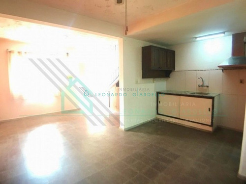 Imagen 5 de 27 de Colonia - Buen Apartamento De 2 Dormitorios Y Mono-ambiente Con Ingreso Independiente