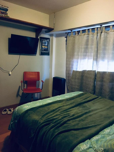 Imagen 8 de 18 de Muy Amplio Departamento, 2 Ambientes Con Patio - Centro