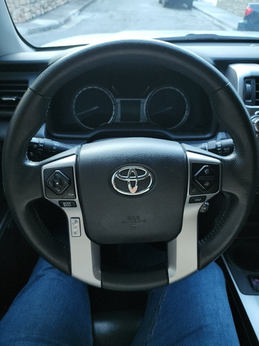 Imagen 16 de 18 de Toyota 4runner Limited