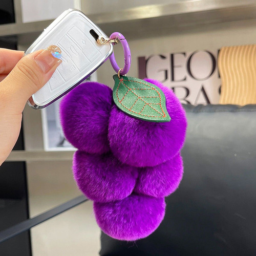 E Llavero Uvas De Peluche Color Morado Oscuro Lila Violeta