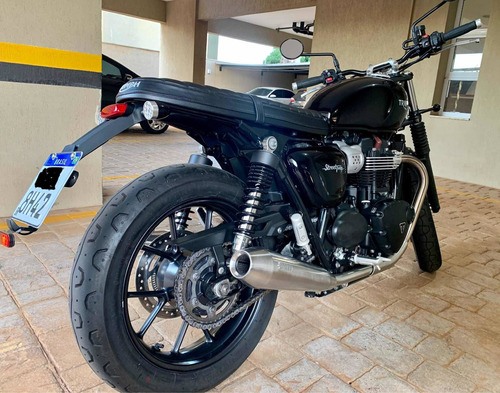 Triumph Street Twin
