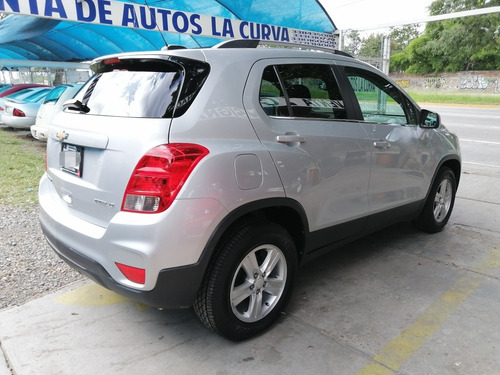 Imagen 6 de 11 de Chevrolet Trax 2019 1.8 Lt At
