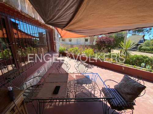 Acogedora Casa En Los Romeros