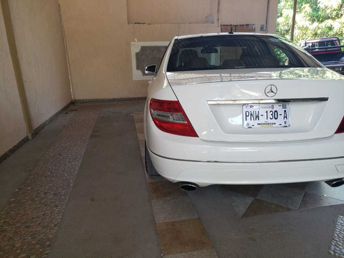 Imagen 7 de 14 de Mercedes-benz Clase C 2009 3.0 280 Elegance Mt