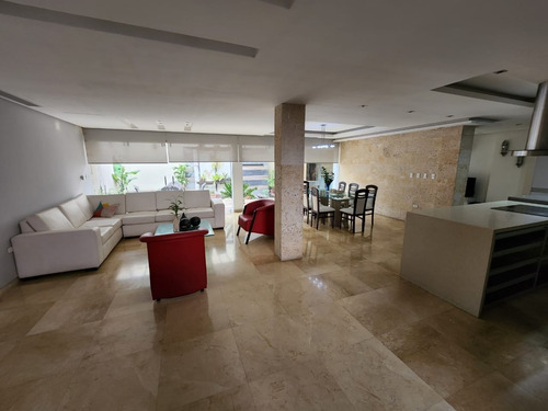 Imagen 13 de 18 de Townhouse En Venta Urb Trigal Norte (solo Cliente) Da