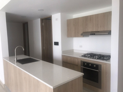 Imagen 12 de 19 de Hermoso Apartamento En La Hispanoamericana