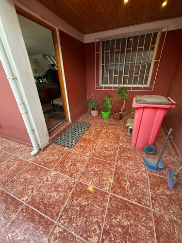 Se Vende Casa En Pudahuel Sur, Pasaje Doce De Octubre, 3d+1b
