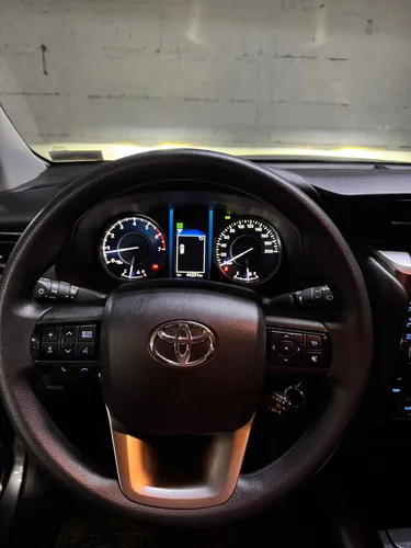 Toyota Fortuner 2.7l