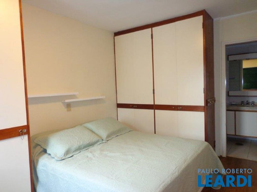 Imagem 7 de 10 de Flat - Itaim Bibi - Sp - 551415