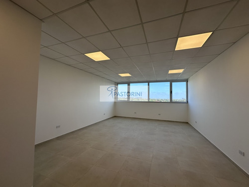 Alquilamos Oficinas A Estrenar En Av.constitucion