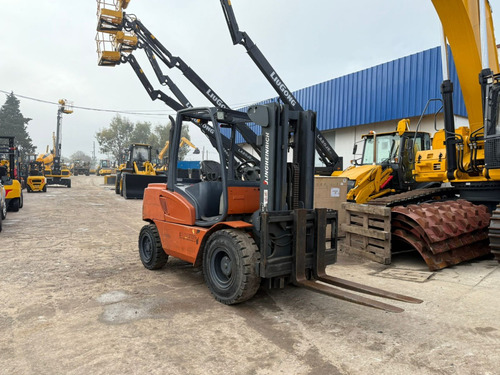Autoelevador Usado 5000kg Liugong Clark Cat Hister Toyota