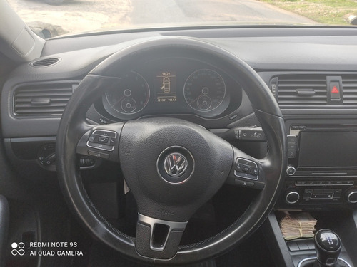 Volkswagen Vento 2.5 Luxury