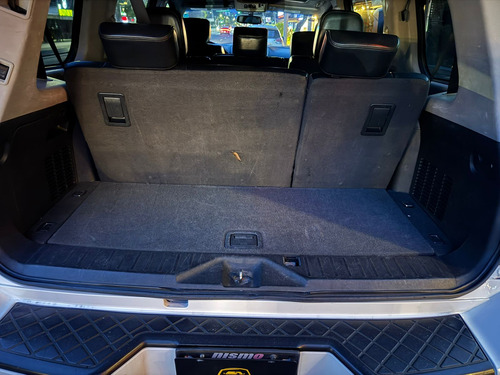 Nissan Armada 5.6 Se Piel Qc 4x2 At