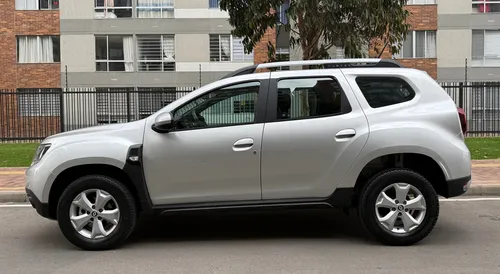 Renault Duster 1.3 Intense Cvt
