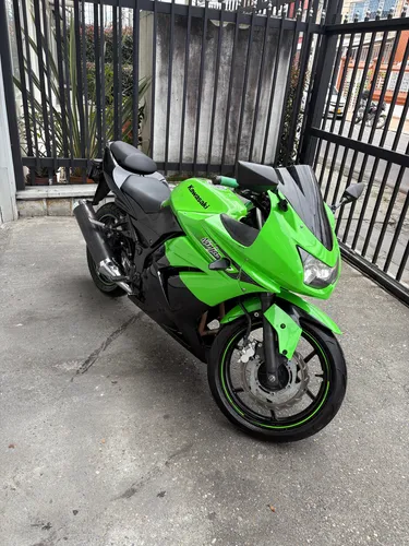 Kawasaki Ninja 250 R Modelo 2011 , 73000 Km