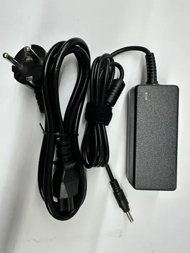 Cargador Computadora 19v 1.5a 30w Ficha 4.0*17 Negro