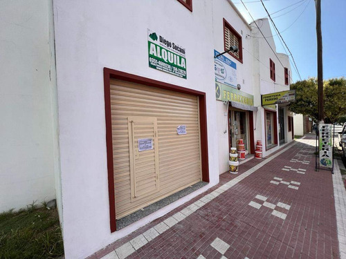 Imagen 10 de 11 de B° Los Platanos - Local Comercial