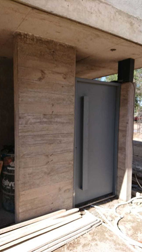 Imagen 7 de 22 de Venta Duplex En Complejo Housing En B° Jardin Claret, Calle De Los Emilianos