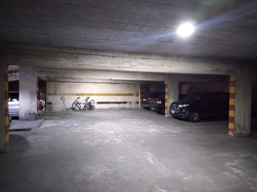 Imagen 4 de 5 de Se Vende Cochera Céntrica En Pergamino.