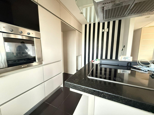 Departamento En Alquiler De 4 Ambientes Con Cochera Y Pileta