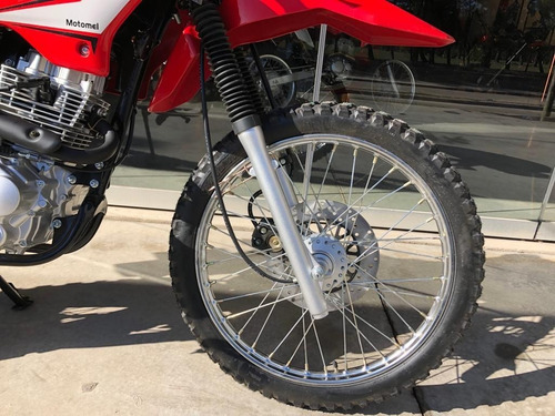 Motomel Skua 150