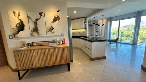Cocucci Inmobiliaria Vende Excelente Penthouse En Grand Boulogne Residences
