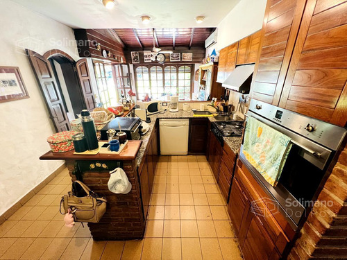 Importante Casa En Venta Olivos - Vicente Lopez