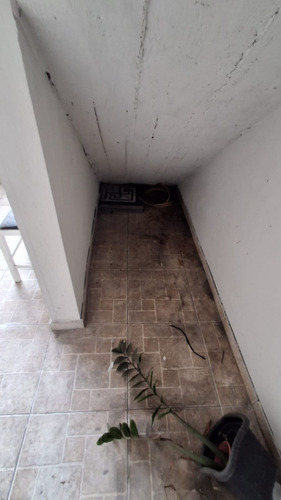Imovel Com 4 Casas De 3 Cômodos Banheiro Quintal E Garagem