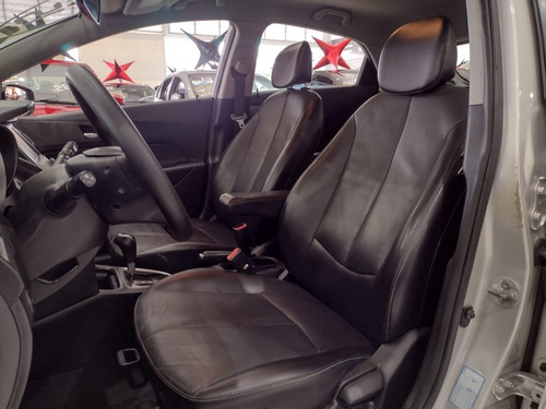 Imagem 14 de 14 de Hyundai Hb20x Premium 1.6 (aut) Flex