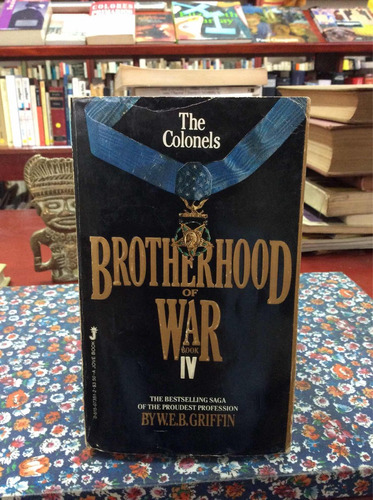 La Hermandad De La Guerra Libro Iv Por Griffin En Inglés