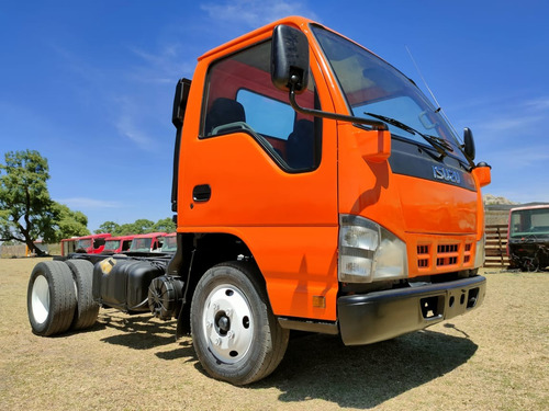 Isuzu Elf 300e Camión Chasis Cabina Arrancando Stdr Mexican